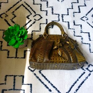 Brahmin- Gorgeous! Croc-embossed 100% Leather Handbag